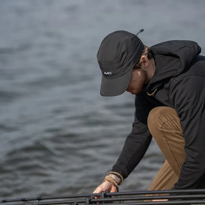 Avid Carp Casquette Stealth Black Waterproof 5-Panel Cap - Noir * Casquettes, Visières & Chapeaux