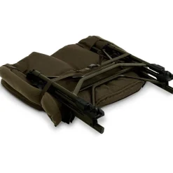 Level Chair Avid Carp Benchmark Ultra Cozy Chair