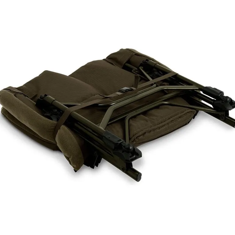 Level Chair Avid Carp Benchmark Ultra Cozy Chair