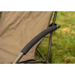Avid Carp Level Chair Revolve Low Chair * Bivouac