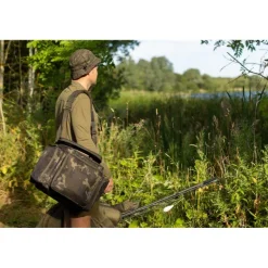Korda Sac Carryall Compac Cube Carryall Dark Kamo * Bagagerie Carpe