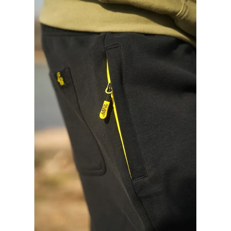 Black Cat Short Homme Jogger Shorts - Noir * Pantalons, Salopettes & Shorts