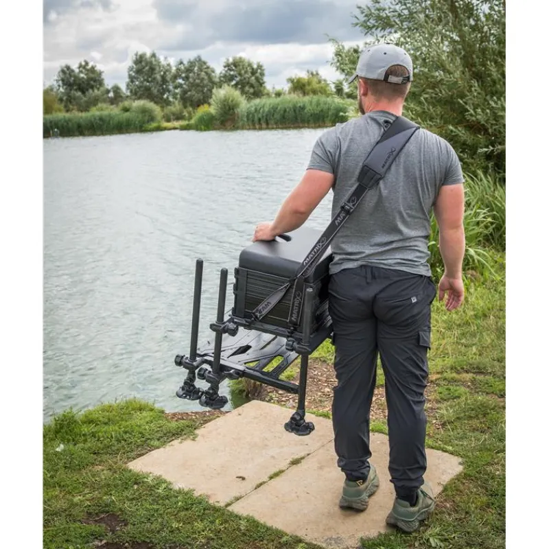 Fox Matrix Station F25 Pro Seatbox - Black Edition * Stations - Paniers Sièges