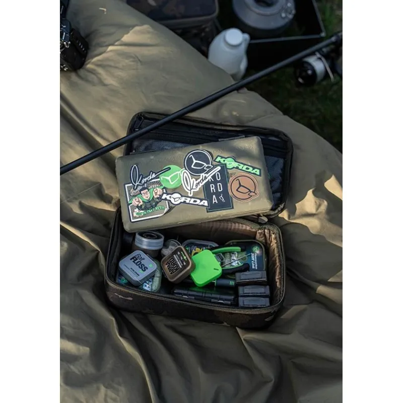 Korda Trousse À Accessoires Compac 140 Tackle Pouch Dark Kamo * Bagagerie Carpe